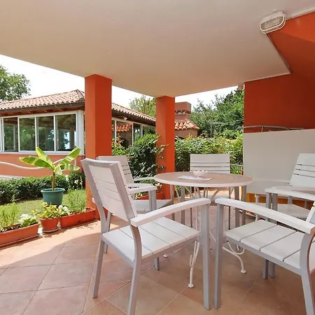 Vakantiehuis Holiday 2145 Mlini
