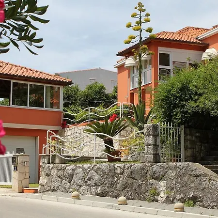 Vakantiehuis Holiday 2145